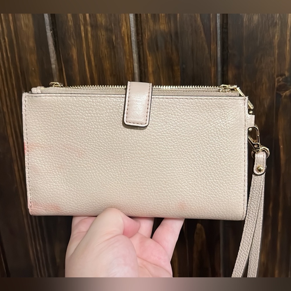 Michael Kors purse & wallet/wristlet Combo blush pink shades. - Picture 4 of 5